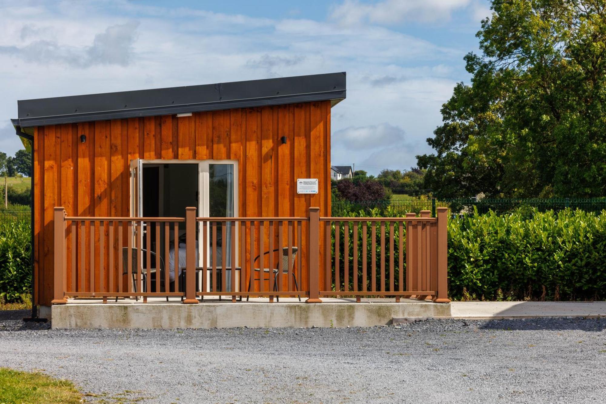 Stoneyford Luxurious Cabins Esterno foto